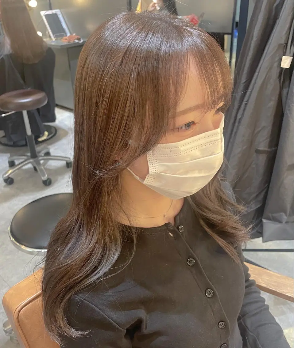 ロング カラー ヘアアレンジ 顔まわりレイヤー レイヤーカット 【日韓風、レイヤー】 🤍ひらい なつきのヘアスタイル