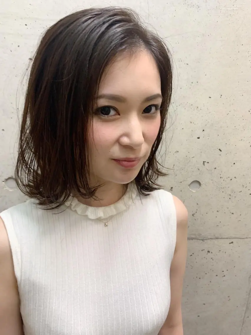 ミディアム カラー 似合わせカット カット ヘアカラー トリートメント Libre 西野圭一のヘアスタイル