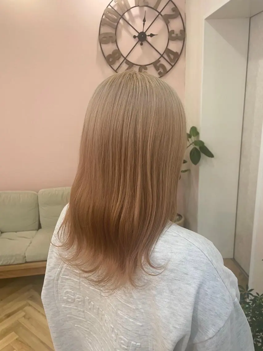 セミロング カラー ヘアアレンジ ダブルカラー/ レイヤー🍒齋藤 澪のヘアスタイル