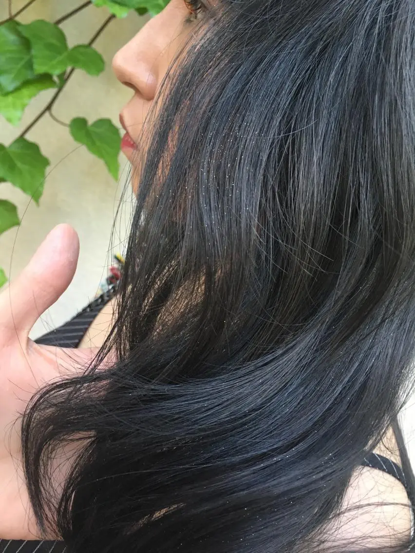 ミディアム カラー パーマ ヘアアレンジ 黒髪 ネイビーカラー きむえり/髪質改善 /うねり広がり改善のヘアスタイル