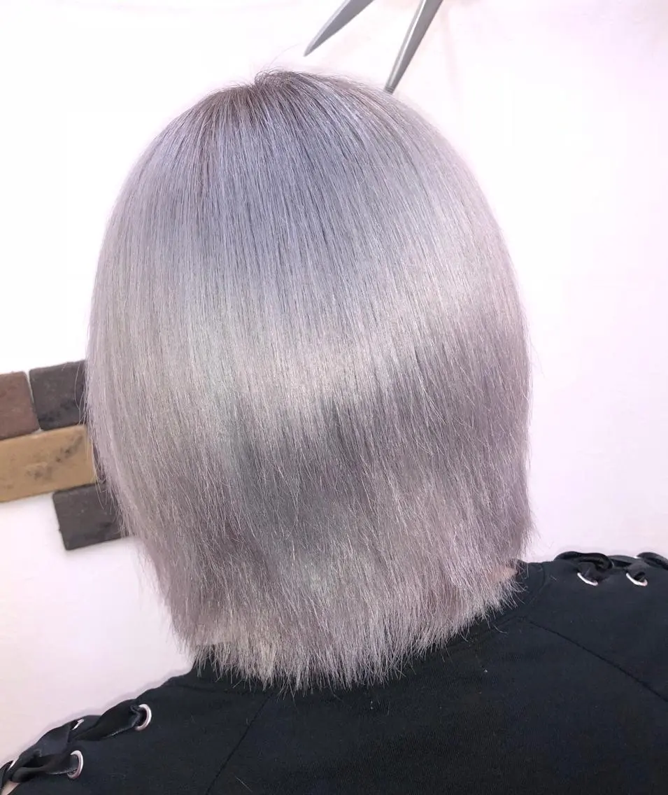 ショート カラー ヘアカラー トリートメント MAKO ❤️‍🔥NEXTのヘアスタイル