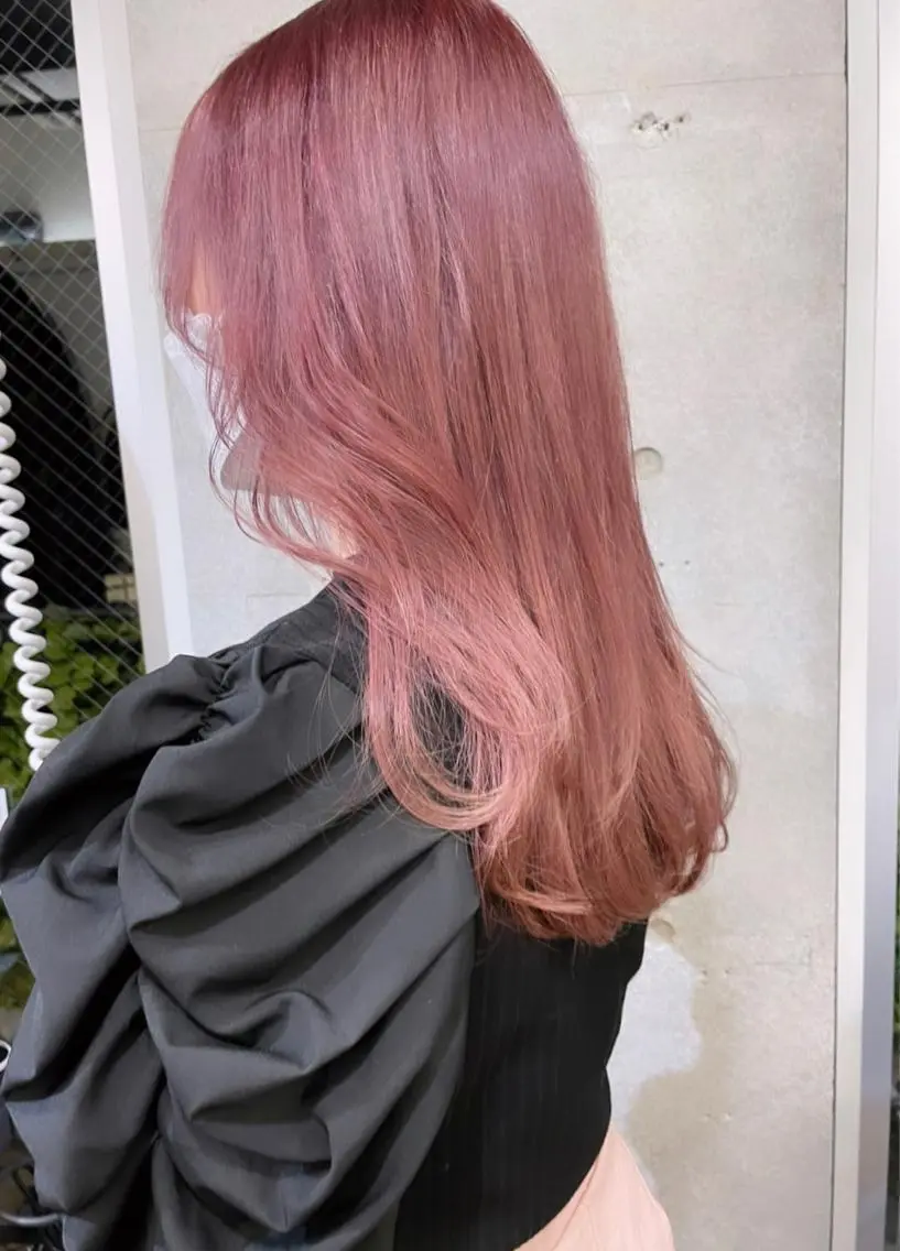 ロング カラー ベージュカラー ブリーチ ブラウンカラー ケアブリーチ カシス 大人可愛いレイヤー 大田のヘアスタイル