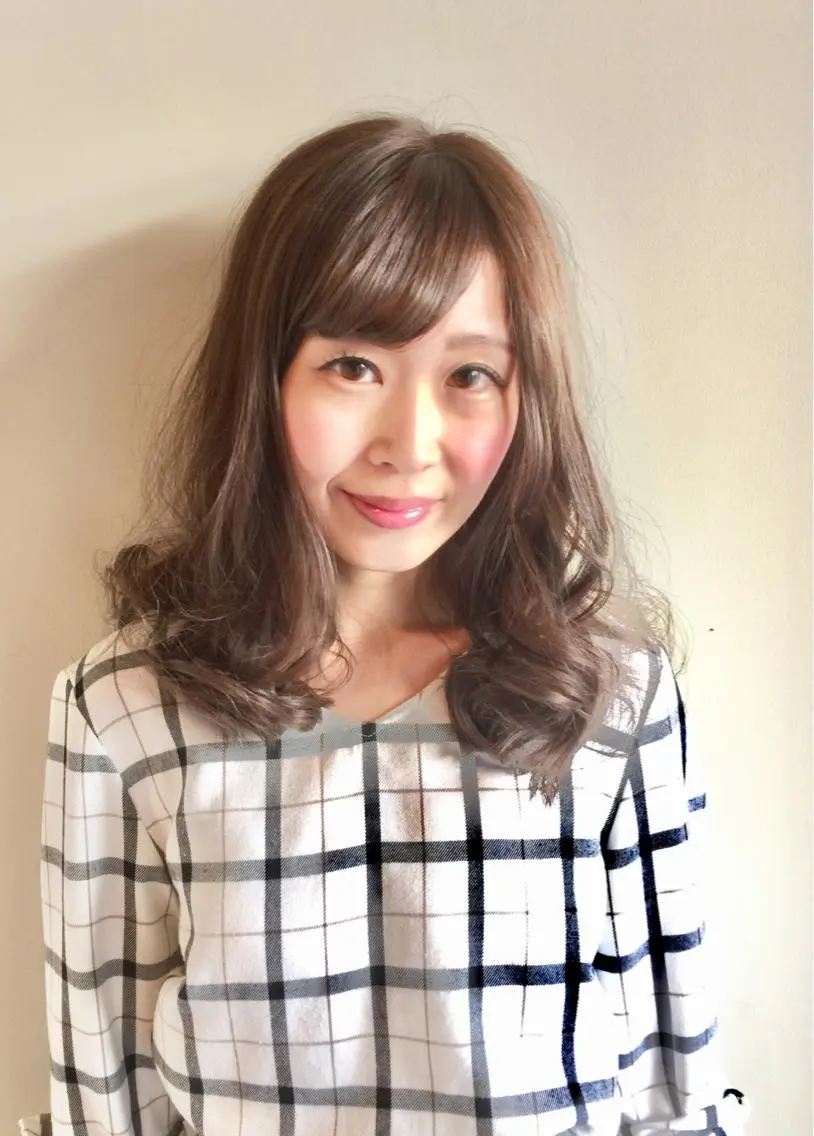 ミディアム 不動令 認定カラーリストのヘアスタイル