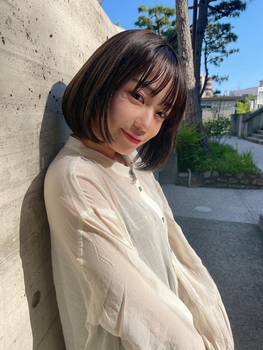 ショート カット ヘアカラー トリートメント 南 優衣のヘアスタイル