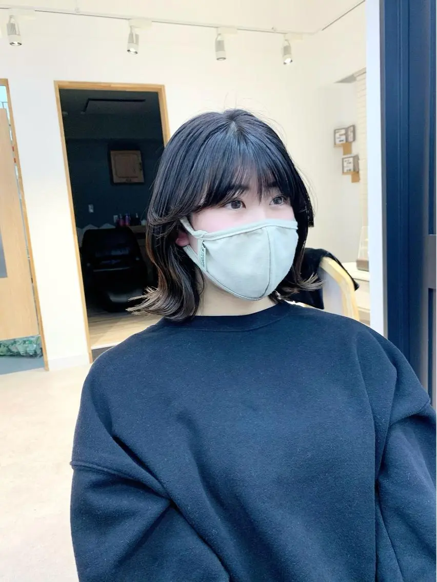 ミディアム カラー パーマ ヘアアレンジ メンズ キッズ ネイル マツエク・マツパ アイブロウ 似合せレイヤー/ 柔らか透明感カラーのヘアスタイル