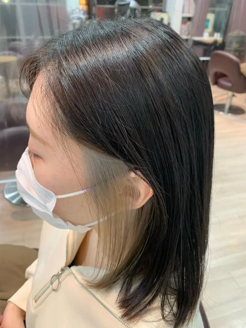 セミロング カラー ヘアカラー 💛艶カラー髪質改善 💛MIYUのヘアスタイル