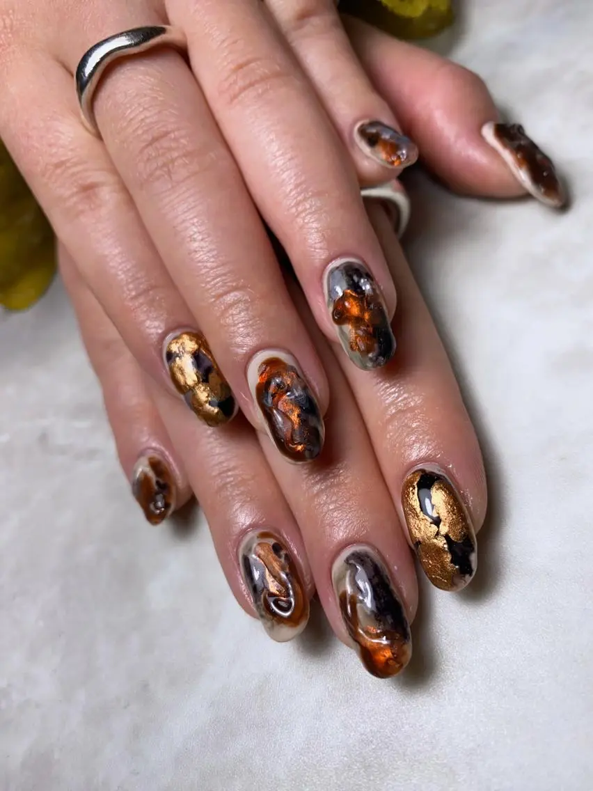 ネイル 持ち込み ハンドネイル ハンドケア 🌿Charme🌿 MAIのネイルデザイン