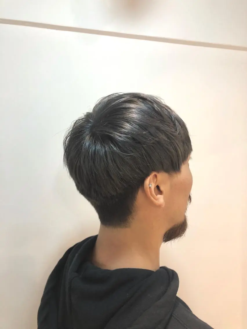 ショート メンズ メンズブリーチ アッシュ 【髪質改善】Cyan 中村ちゅんみのヘアスタイル