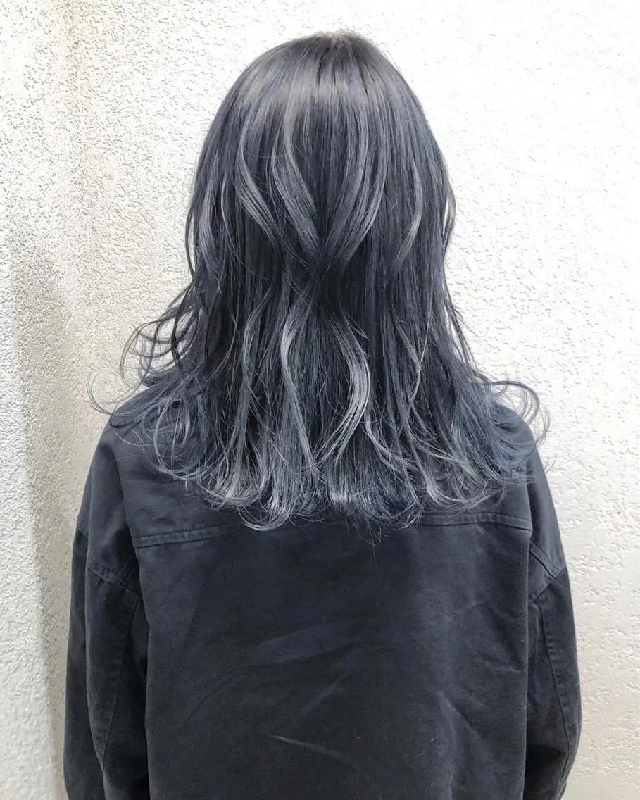 ミディアム カラー ブリーチ/髪質改善 店長 板垣智大のヘアスタイル