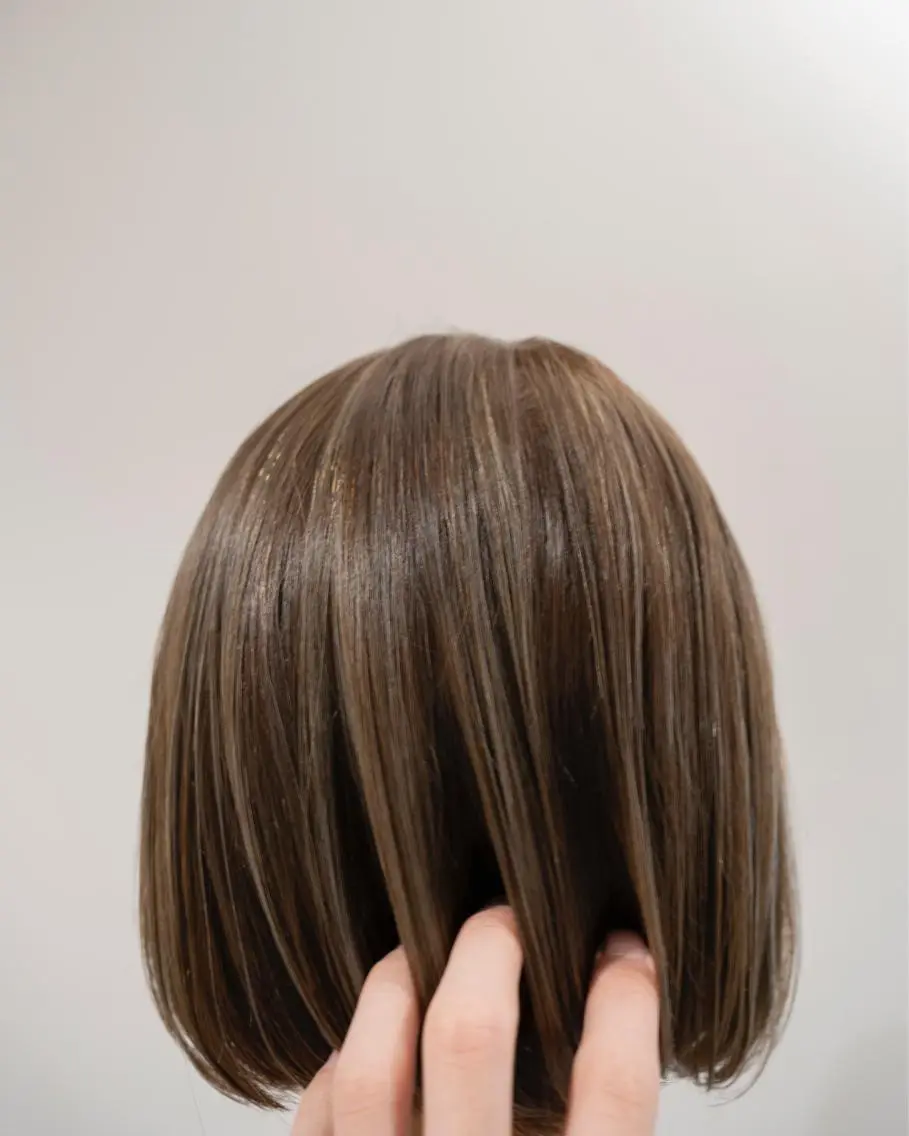 ショート カラー ベージュカラー 透明感カラー ハイライトカラー ボブ ハイライト kyon.hair 韓国カットカラーのヘアスタイル