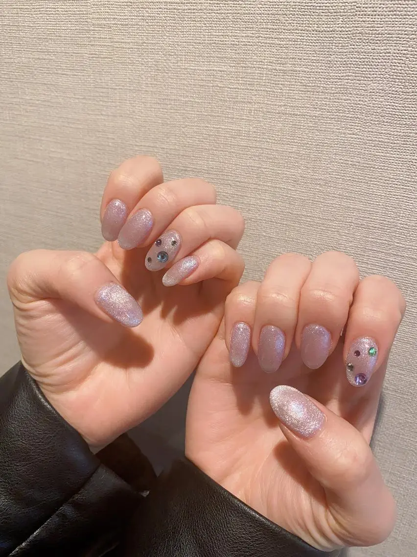 ネイル マグネットネイル ハンドネイル 👍thumbs up nail👍のネイルデザイン