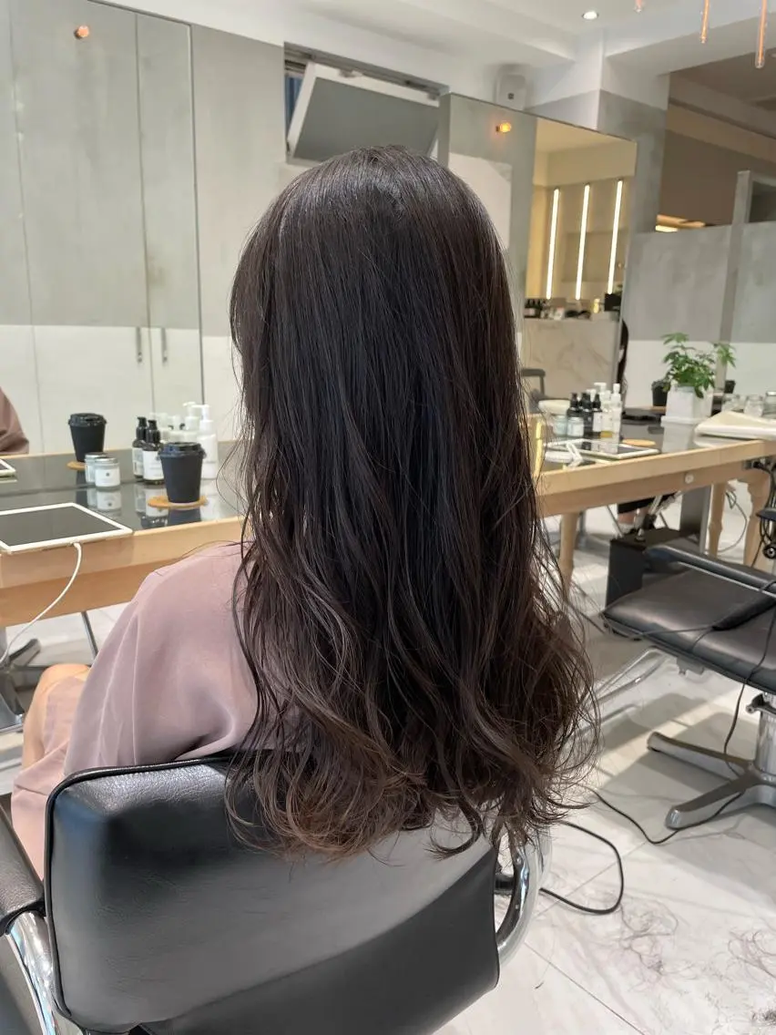 ロング カット ヘアカラー トリートメント ヘッドスパ ヘアセット オリーブ カラー✨有坂映哉のヘアスタイル