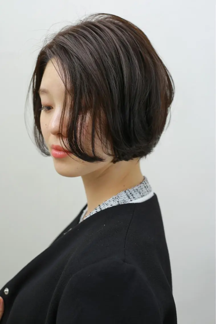 ショート カラー パーマ ショートボブ 透明感カラー グレージュ ボブ ショートヘア 佐野 寛のヘアスタイル