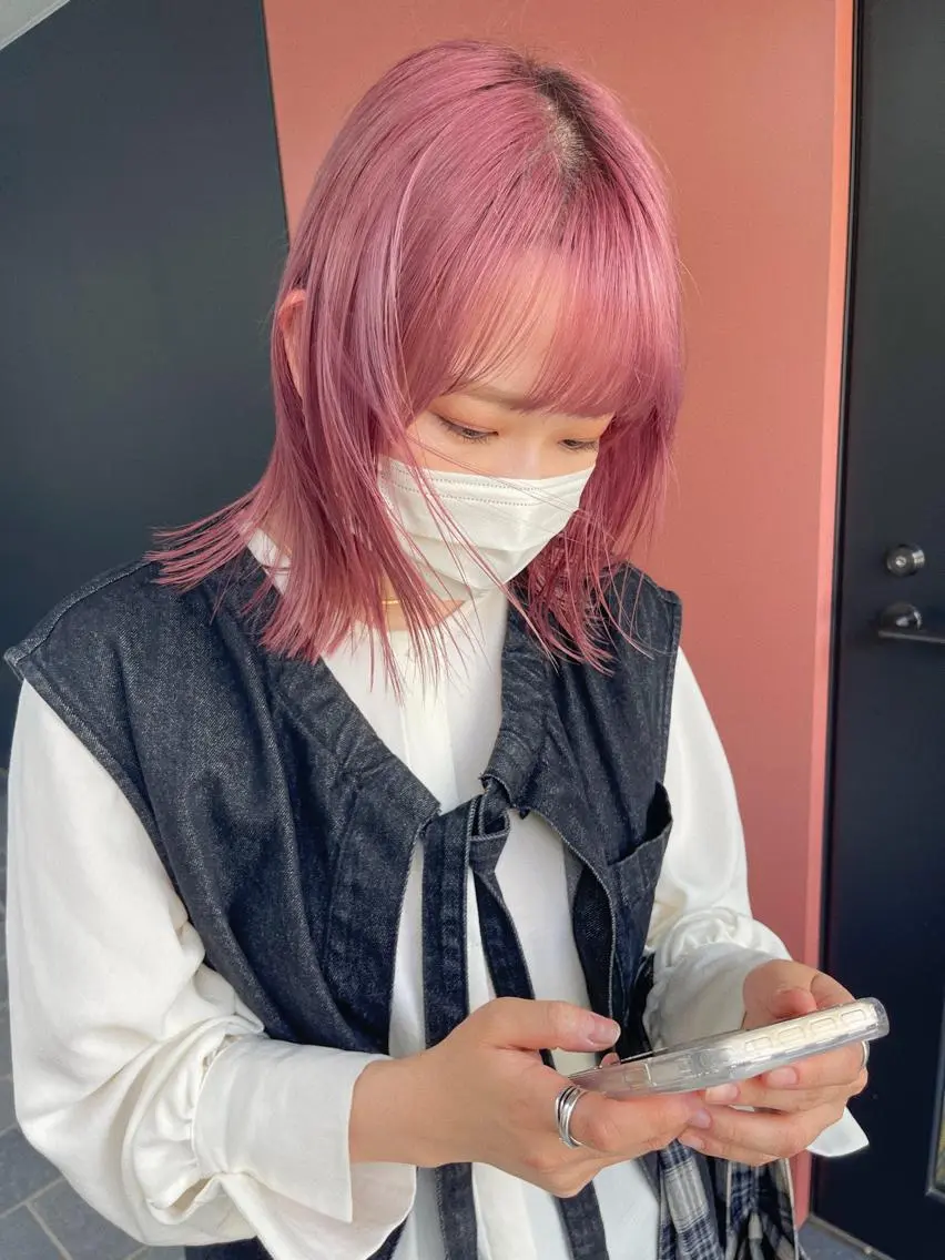 カラー 鶴井 美空のヘアスタイル