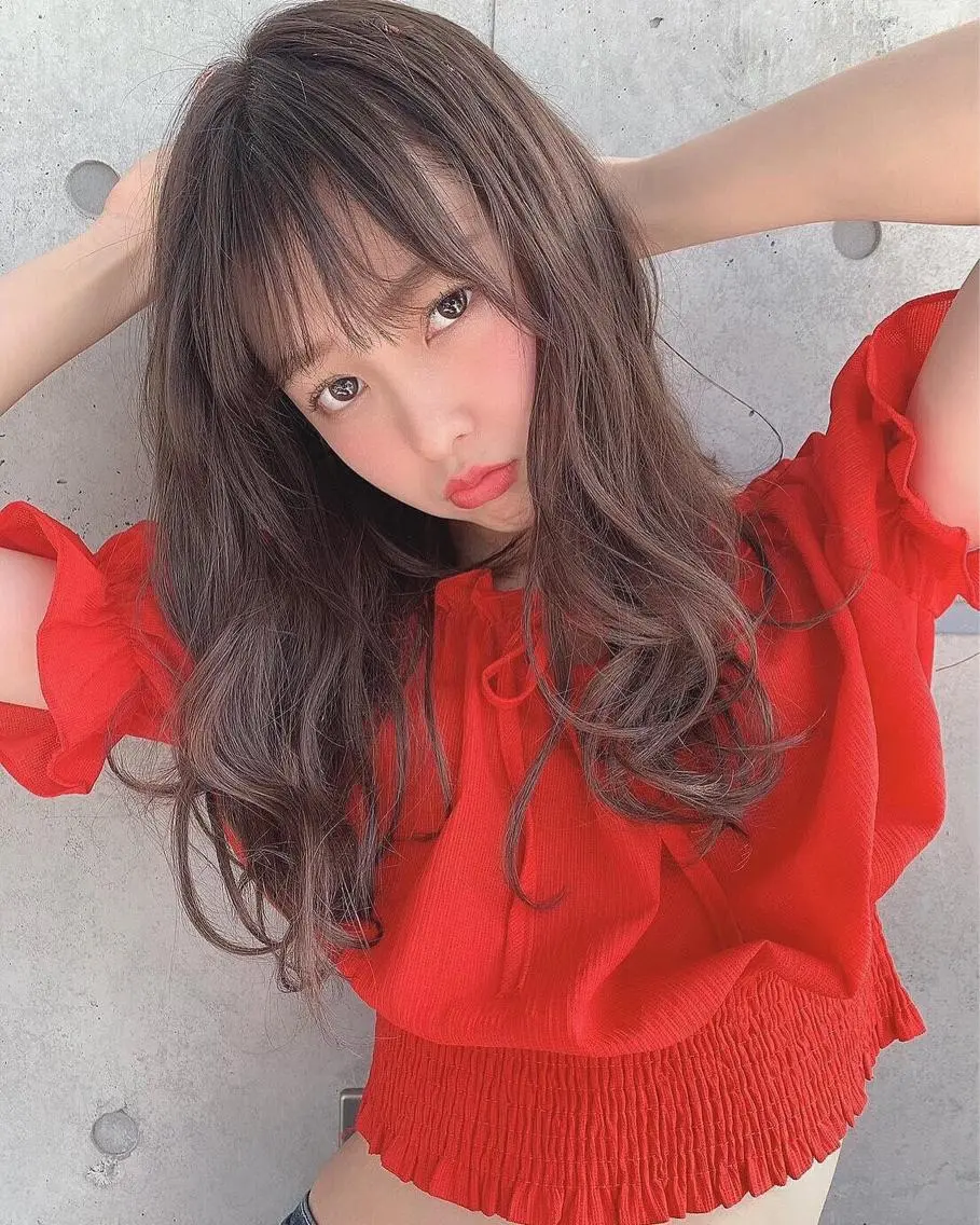 ミディアム カラー ヘアアレンジ mai🍑暖色カラー /レイヤー💖のヘアスタイル