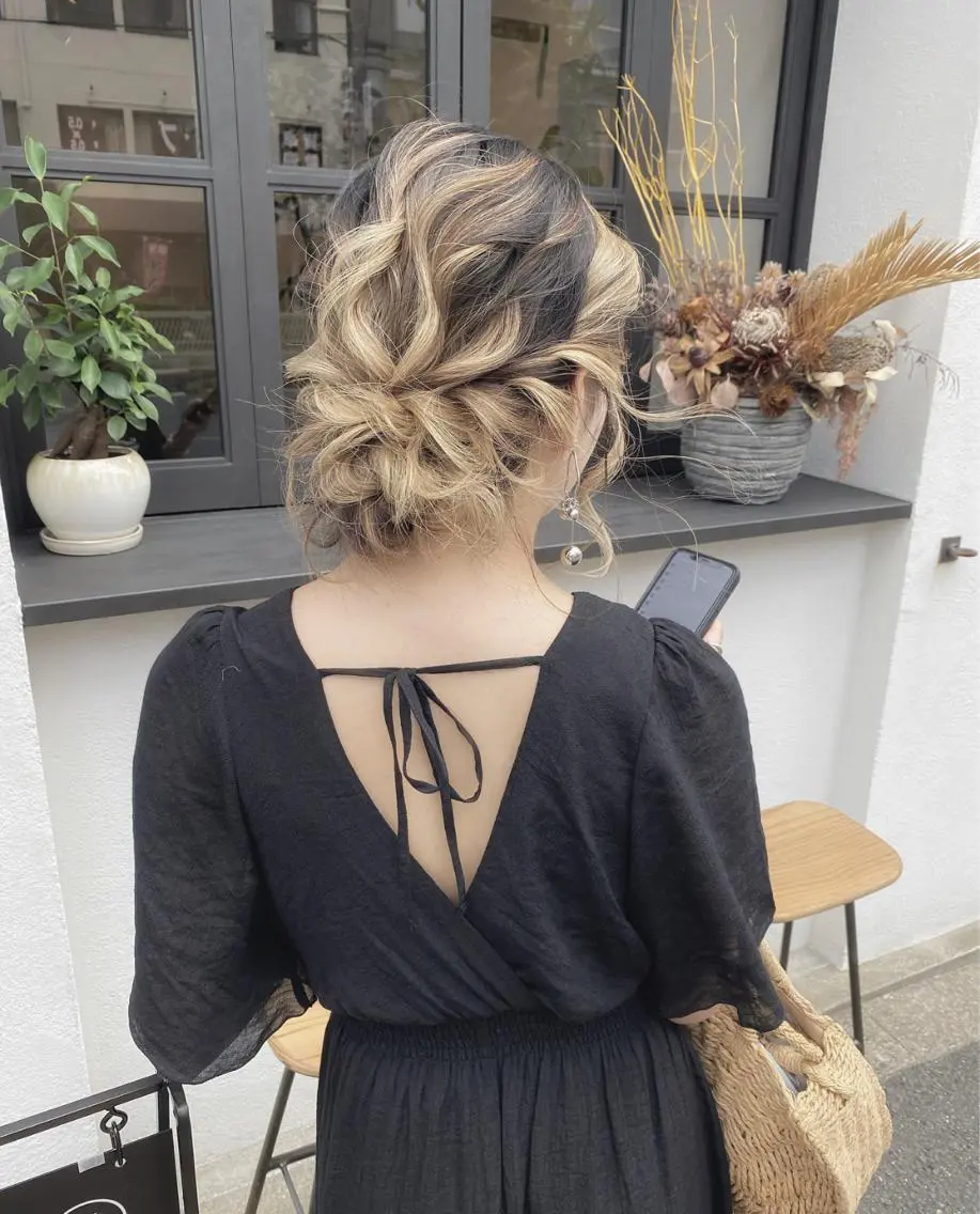 ミディアム カラー パーマ ヘアアレンジ メンズ キッズ ネイル マツエク・マツパ ヘアセット ハイライト、レイヤー カット/西梅田/中西のヘアスタイル