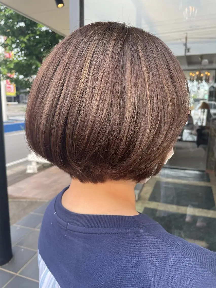 ショート カラー 田中 沙織のヘアスタイル