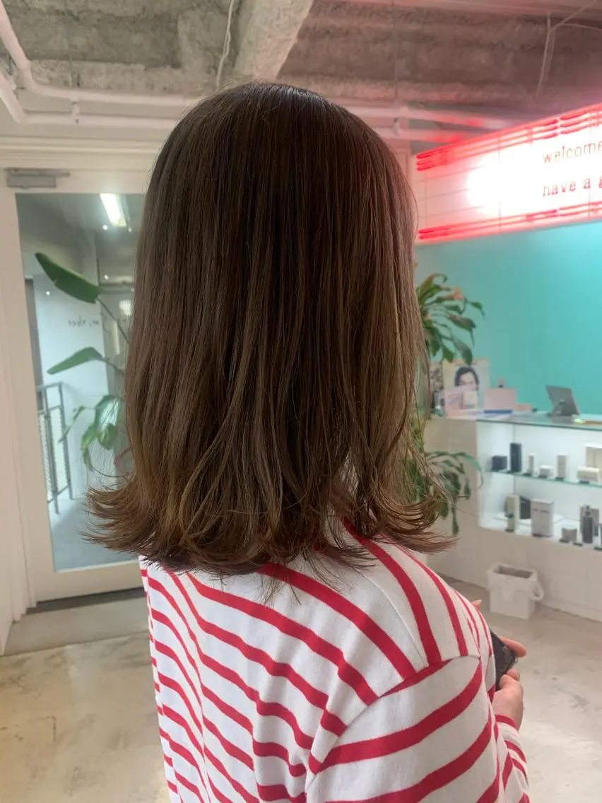 ミディアム 🧨ブリーチー×ボブ レイヤー💎じゅえるのヘアスタイル