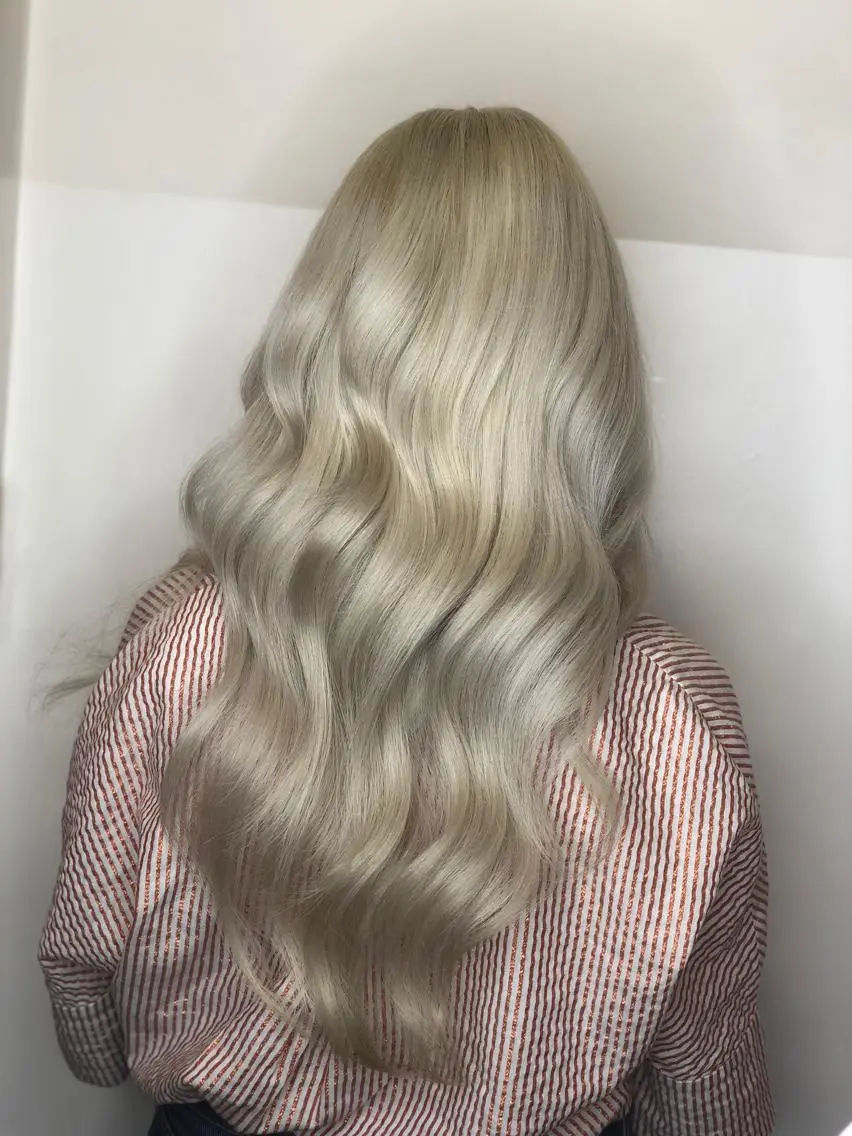 カラー 南部 康太のヘアスタイル