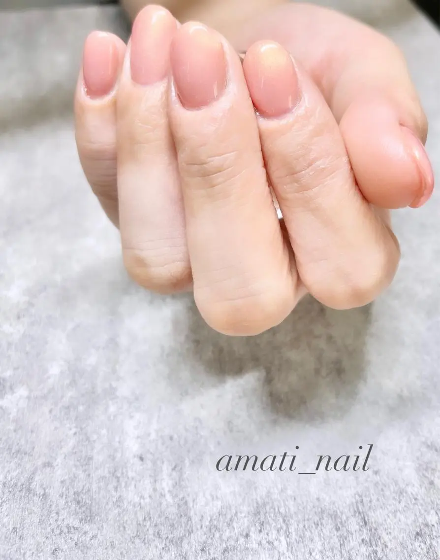 ネイル マグネットネイル ミラーネイル ニュアンスネイル ワンカラーネイル 春ネイル ハンドネイル amati_nail TAKAKOのネイルデザイン