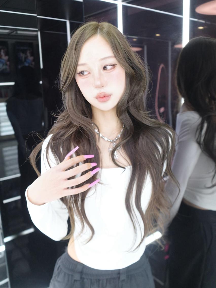 セミロング カット ヘアカラー トリートメント みうる🎀透明感艶髪 🫧レイヤーカットのヘアスタイル