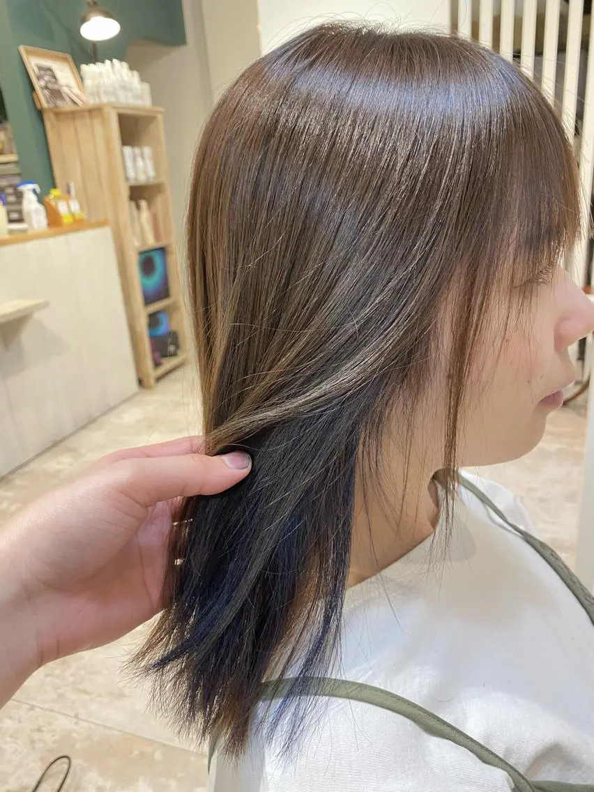 ミディアム カラー ブリーチ ケアブリーチ 透明感カラー ダブルカラー イヤリングカラー 酸性ストレート/ブリ ーチなしWカラー河本のヘアスタイル