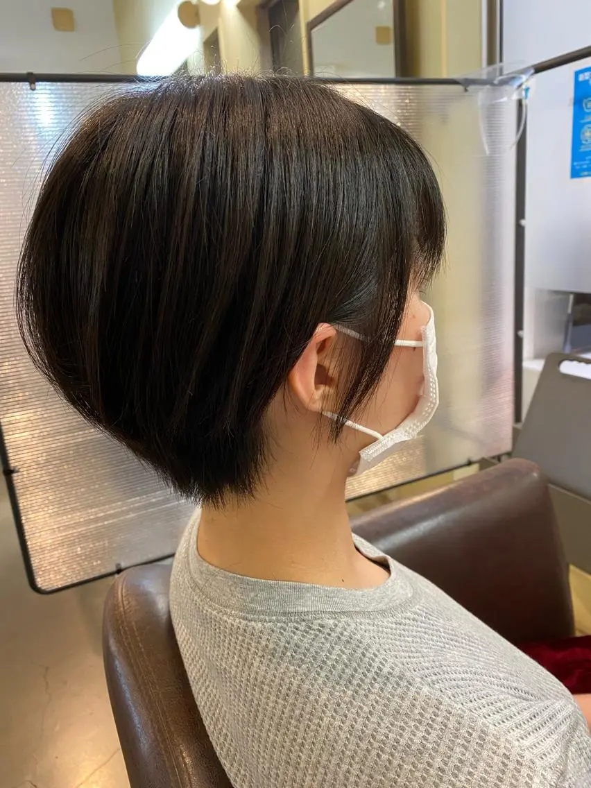 ショート ボブ ショートヘア 石川 信英のヘアスタイル