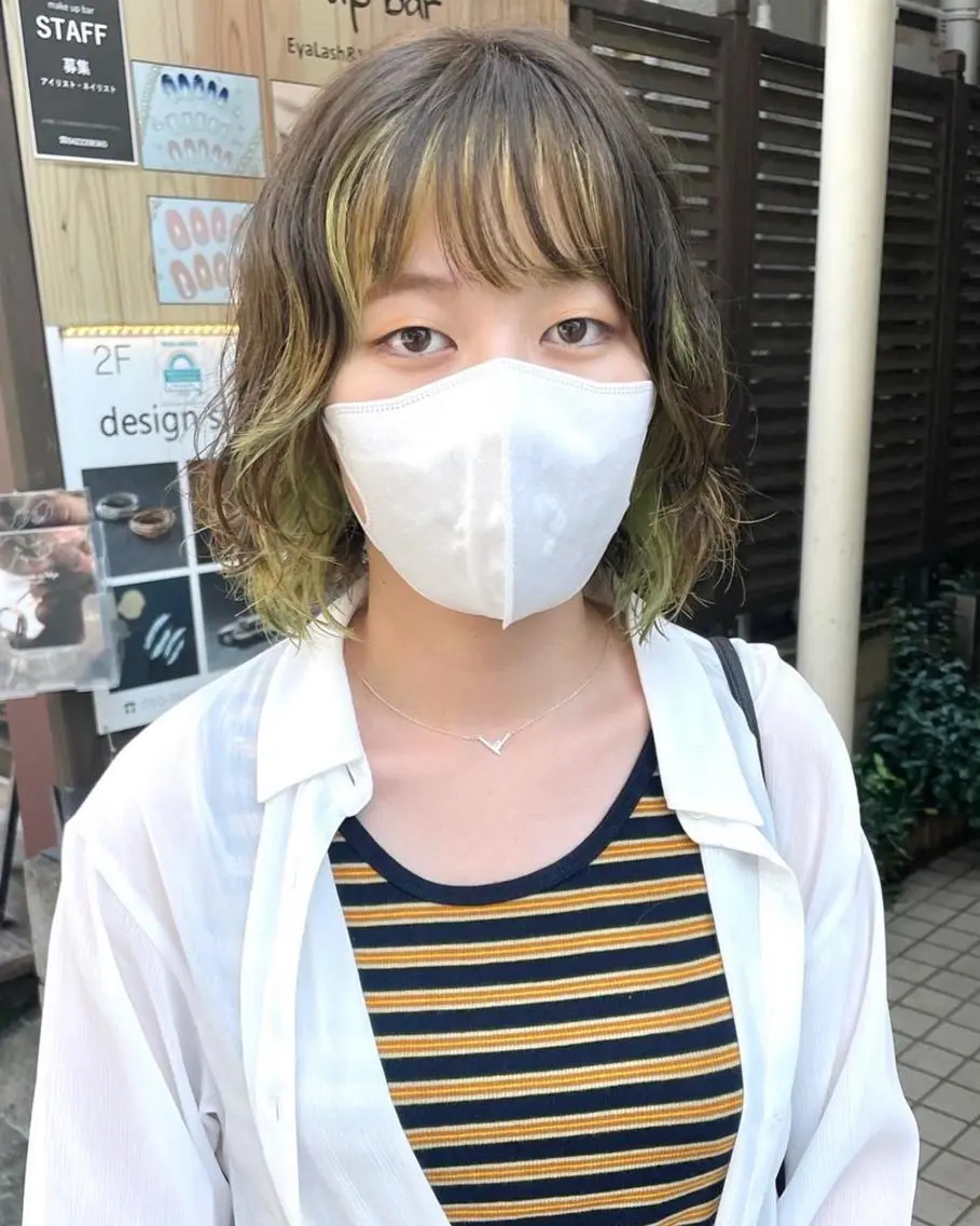 ショート カラー パーマ 切りっぱなしボブ 前下がりボブ ショートボブ ミストバング 黒髪 髪質改善 縮毛矯正/ レイヤー/銀座/本木のヘアスタイル