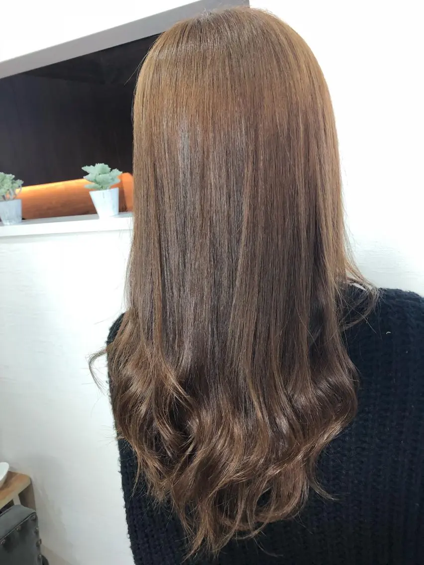 ロング カラー ベージュカラー 外国人風カラー ヘアカラー トリートメント 縮毛矯正の達人 ☆　松本のヘアスタイル