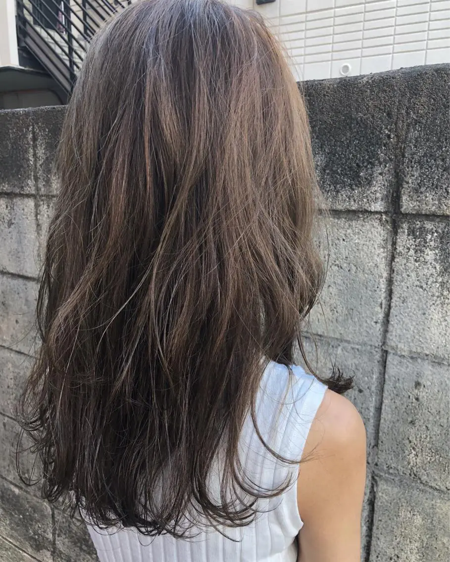 セミロング カラー ハイライトカラー ハイライト 【白髪ぼかし】 矢内　夏輝のヘアスタイル
