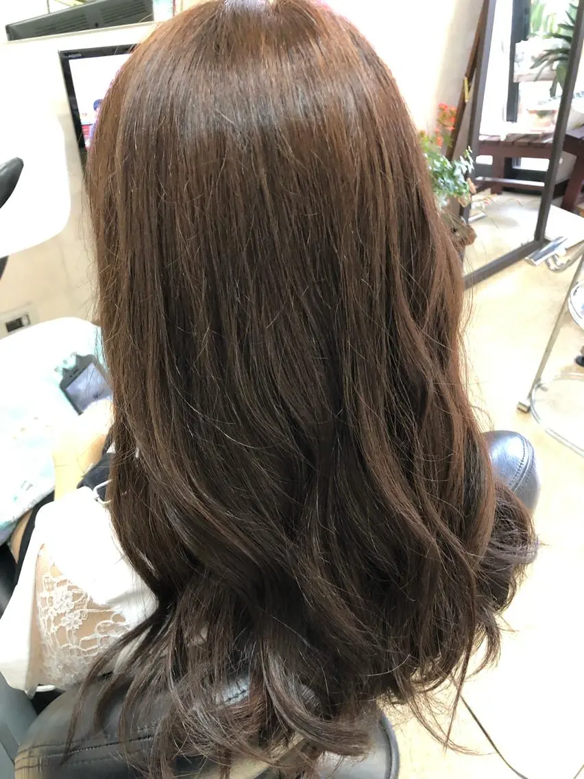 ロング 石塚 浩のヘアスタイル