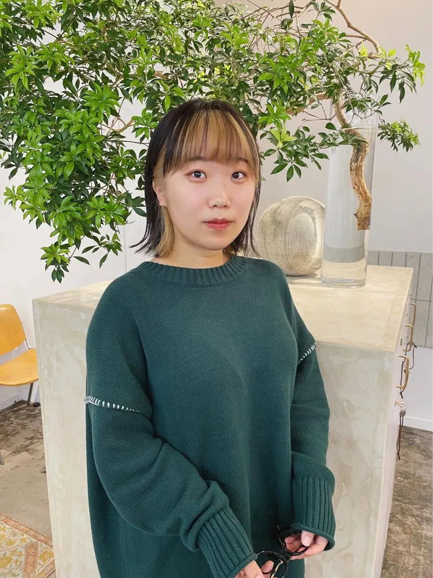 ミディアム カラー スギヤマ ショウゴのヘアスタイル