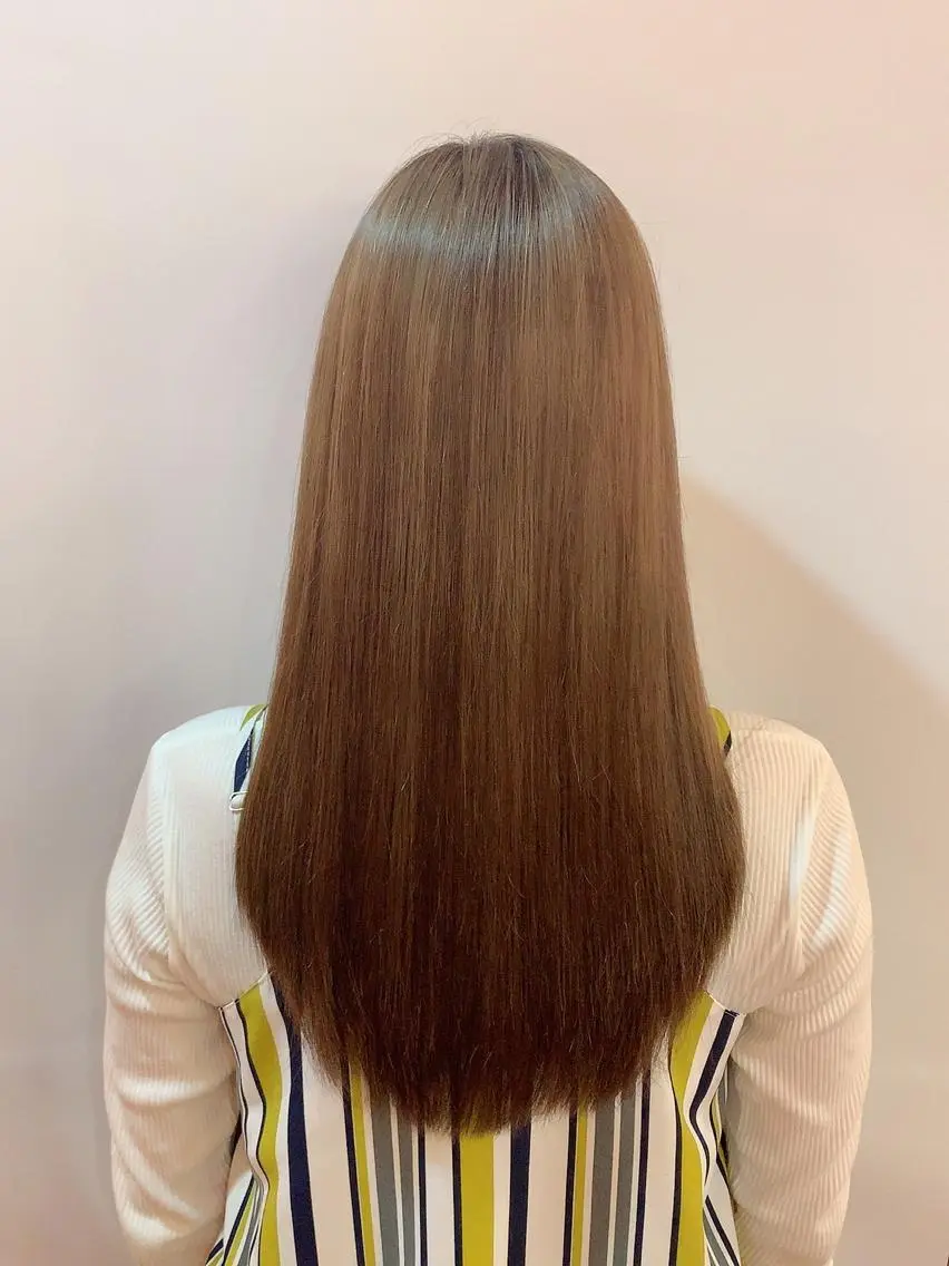 ロング 榎本 美雪のヘアスタイル