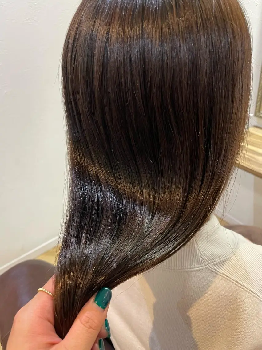 ロング カラー グレージュ ラベンダーカラー ラベンダーグレージュ ラベンダーグレー KURUMI SHIMAのヘアスタイル