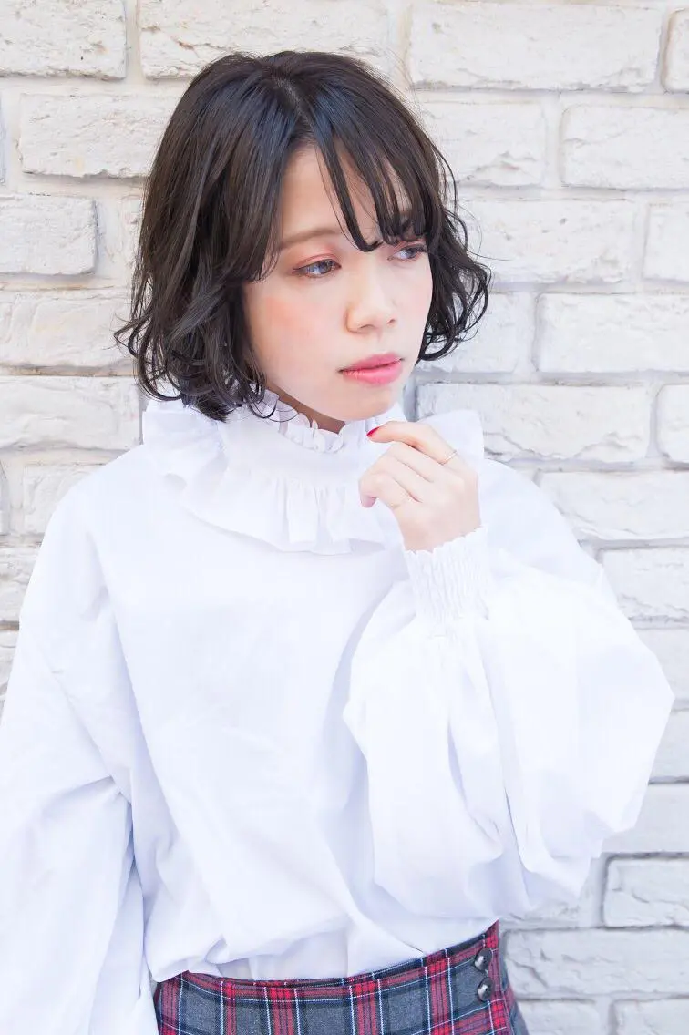 ショート カラー パーマ 澤崎 智代のヘアスタイル