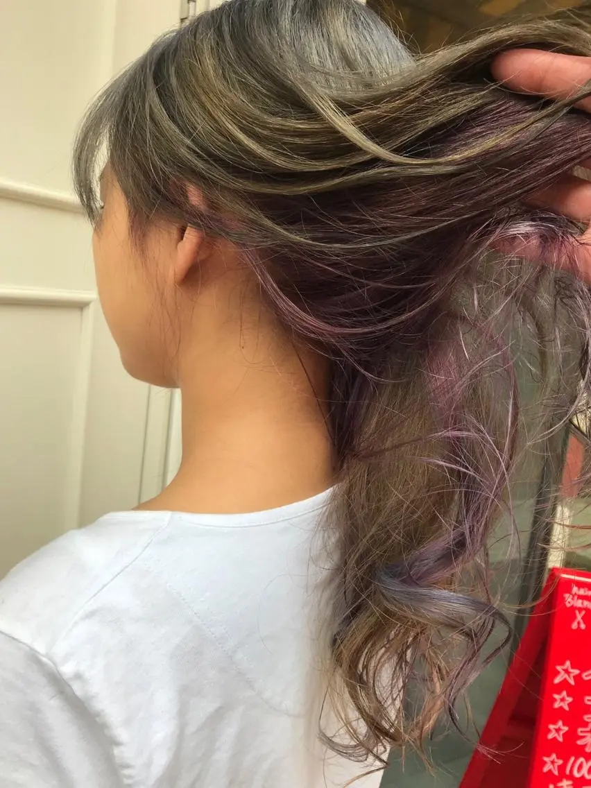 セミロング カラー ハイライトカラー ラベンダーカラー ハイライト 🫟Blanco🫟 Color&Careのヘアスタイル