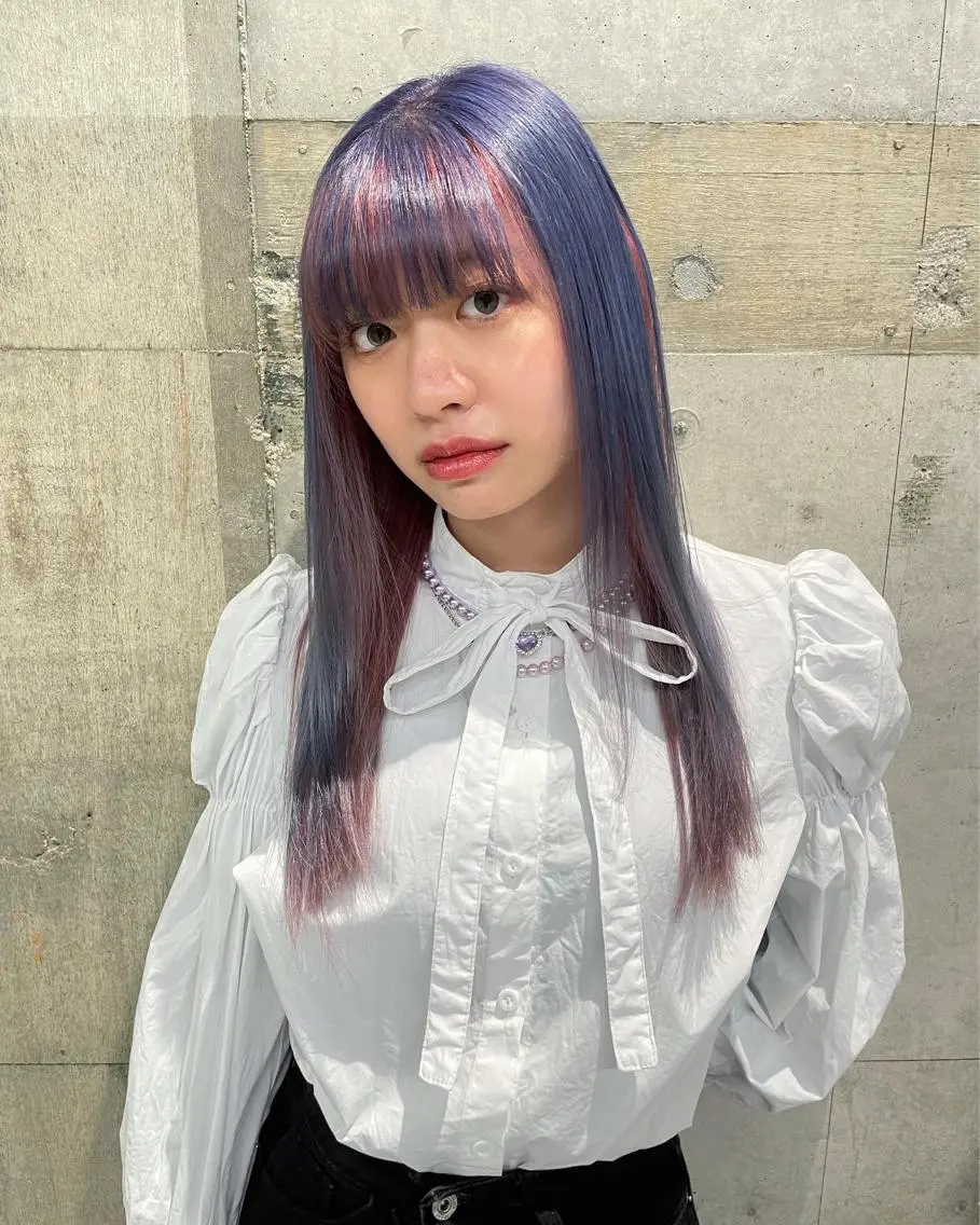 カラー wewe: momoeのヘアスタイル