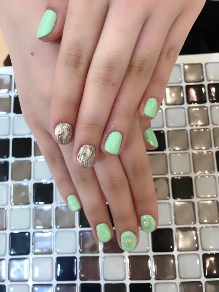 ネイル アートネイル ぷっくりネイル CHIHIRO 渋谷Litのマツエク・マツパデザイン