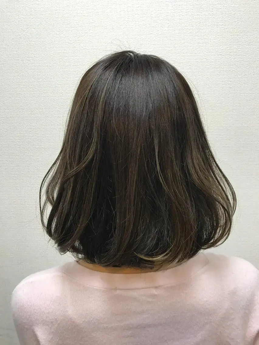 ショート カラー カット ヘアカラー トリートメント 吉森 満俊のヘアスタイル