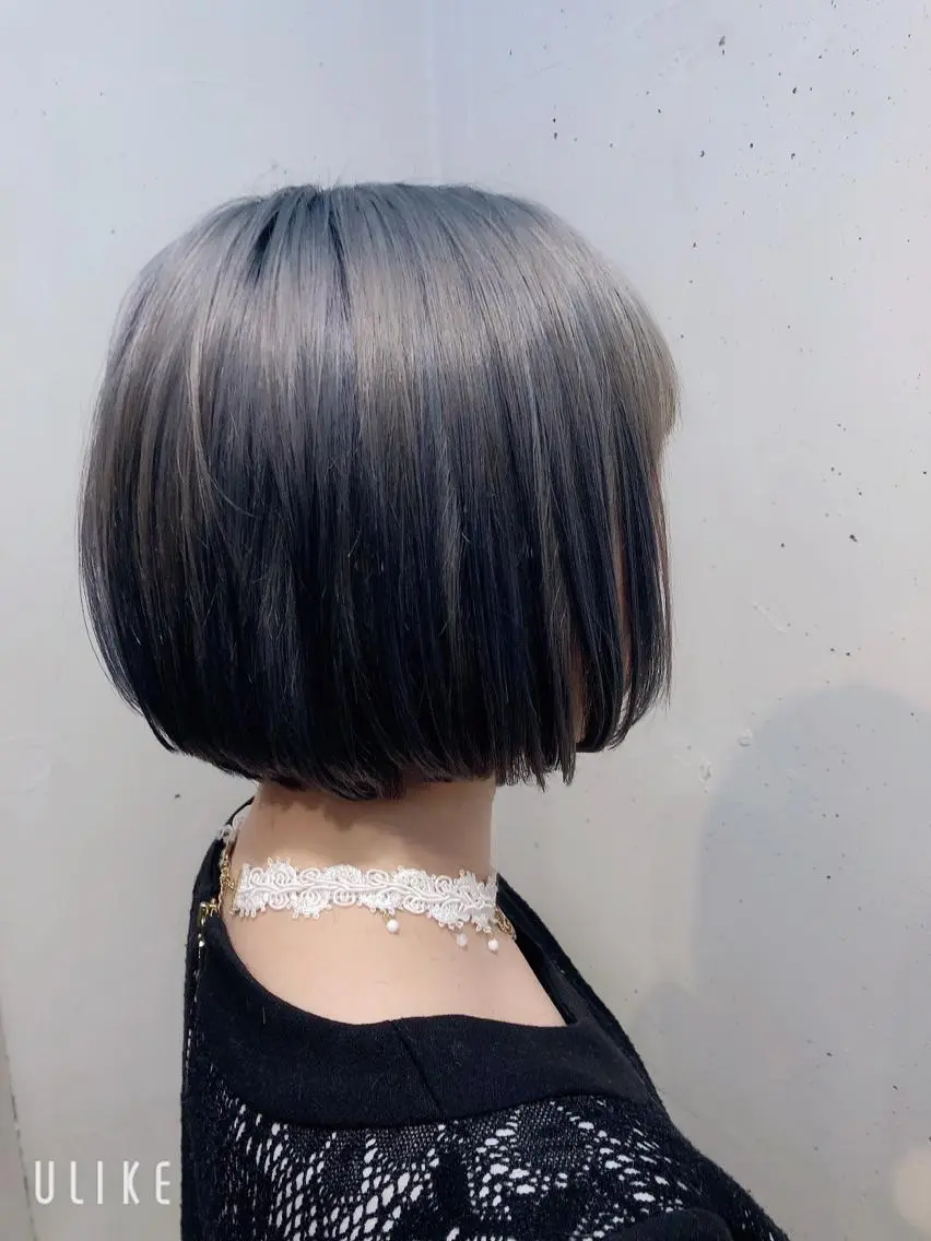 ショート ボブ/縮毛/レイヤー モトナリのヘアスタイル
