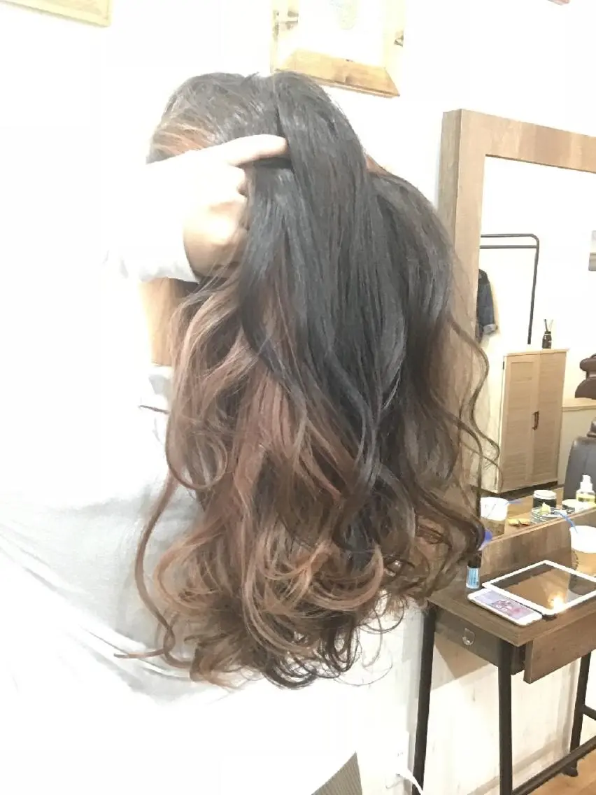 セミロング 酸性ストレート/艶髪 ブリーチ/AIRIのヘアスタイル