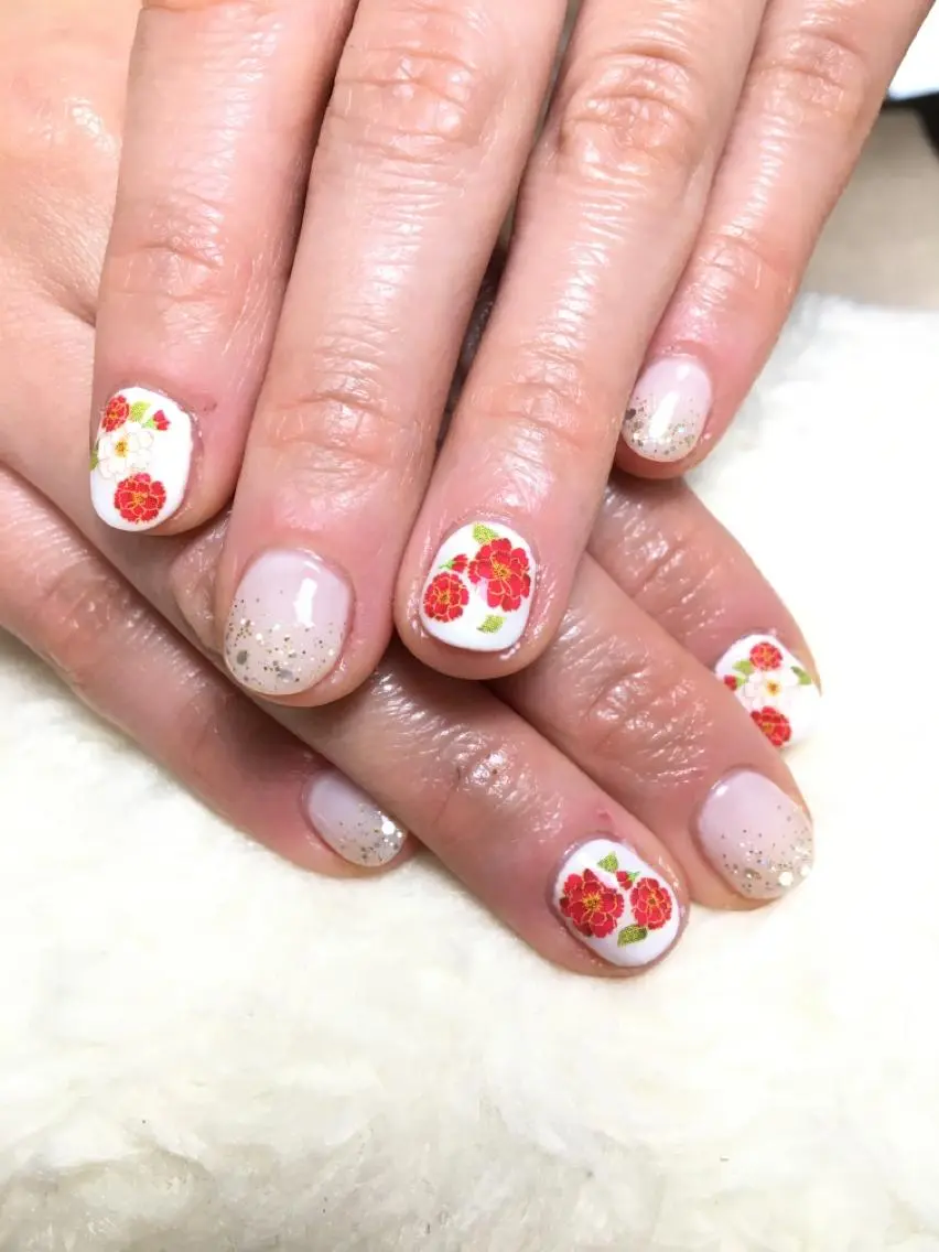 ネイル ジェルネイル ラメ(グリッター) ラメグラデーション Free nail くるる府中のネイルデザイン
