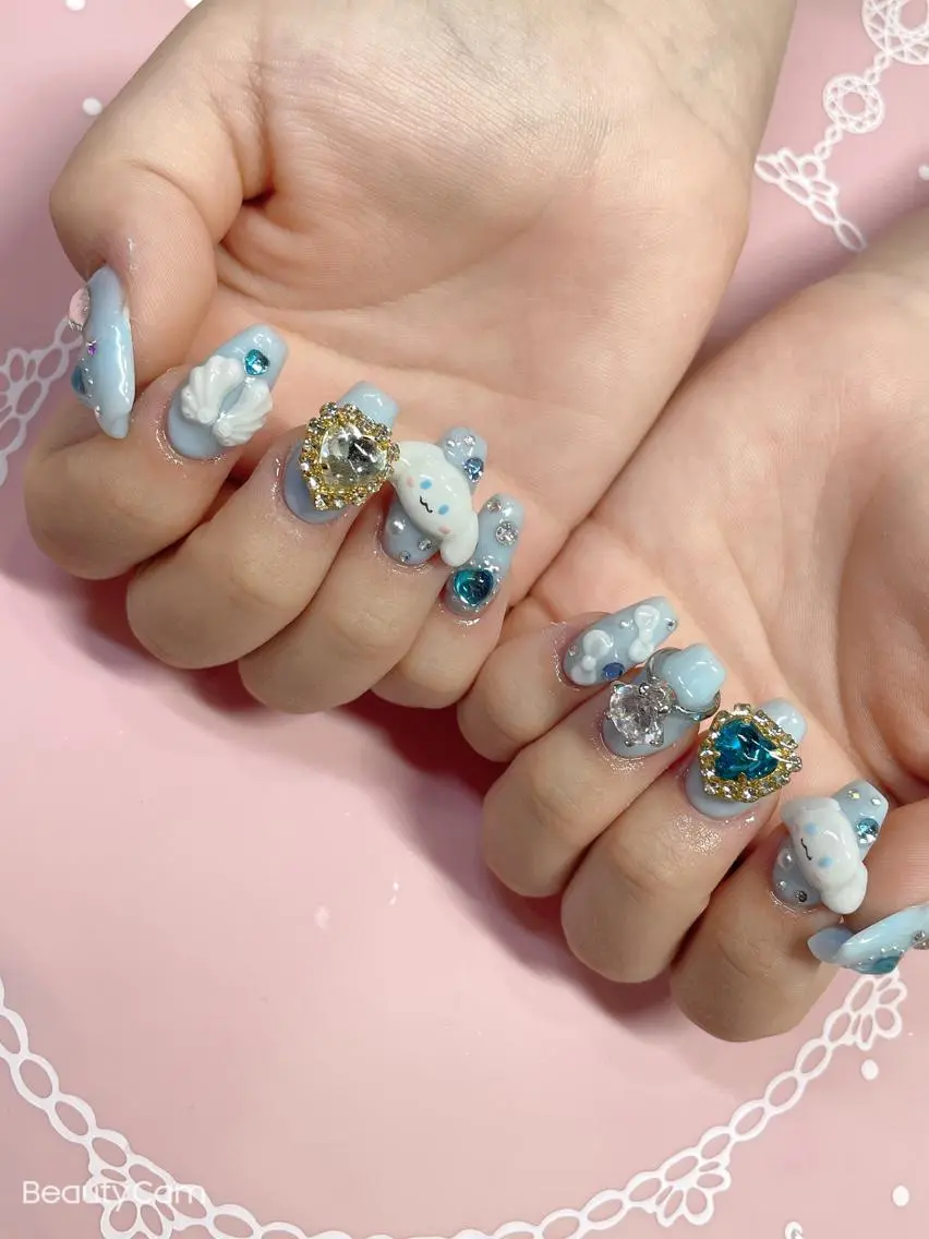ミディアム ネイル ハンドネイル 《LB》ラブリエ Nail&eyeのマツエク・マツパデザイン