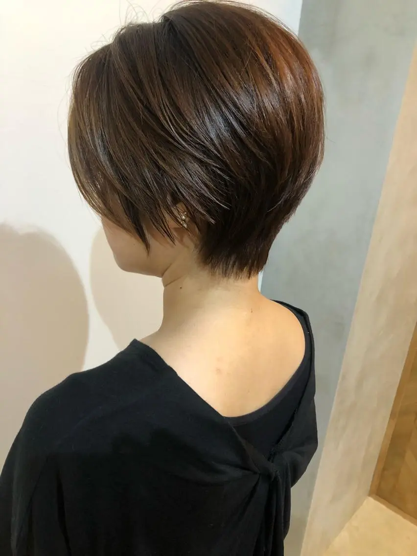 ショート アッシュ ボブ エクステ 外国人風カラー ハイライト 夜23時まで予約🉑 reverieあきらのヘアスタイル