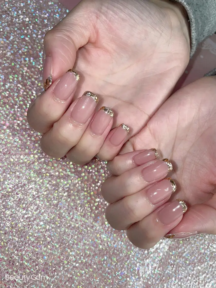 ショート ネイル フレンチネイル ガラスフレンチ ハンドネイル 《LB》ラブリエ Nail&eyeのマツエク・マツパデザイン