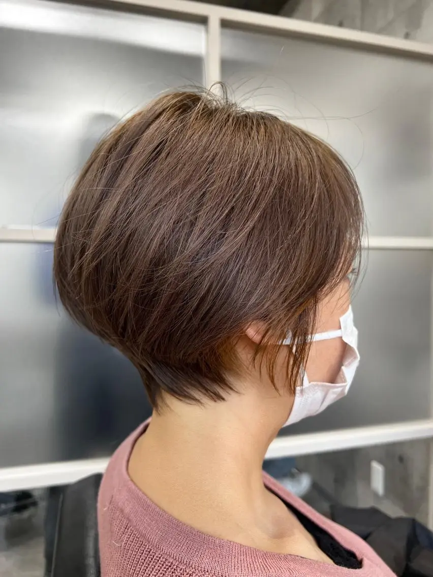 ショート カラー ブリーチ ダブルカラー インナーカラー 髪質改善 韓国風ヘア カット ヘアカラー newi ナカノのヘアスタイル