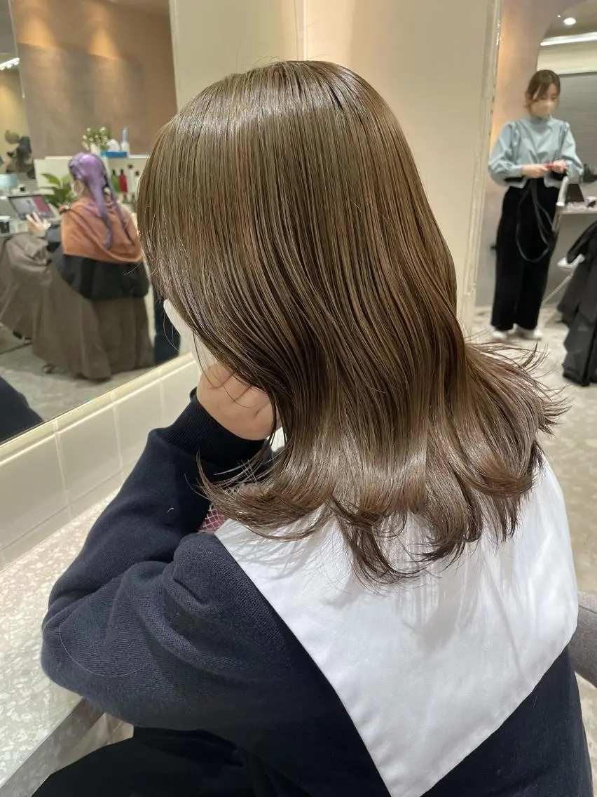 ミディアム YUKI / レイヤーカット🤍のヘアスタイル
