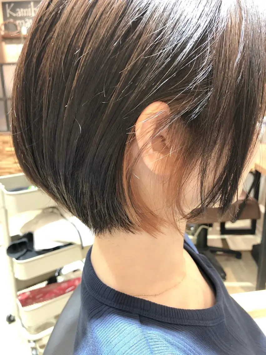 ショート カラー イヤリングカラー sakuma daikiのヘアスタイル