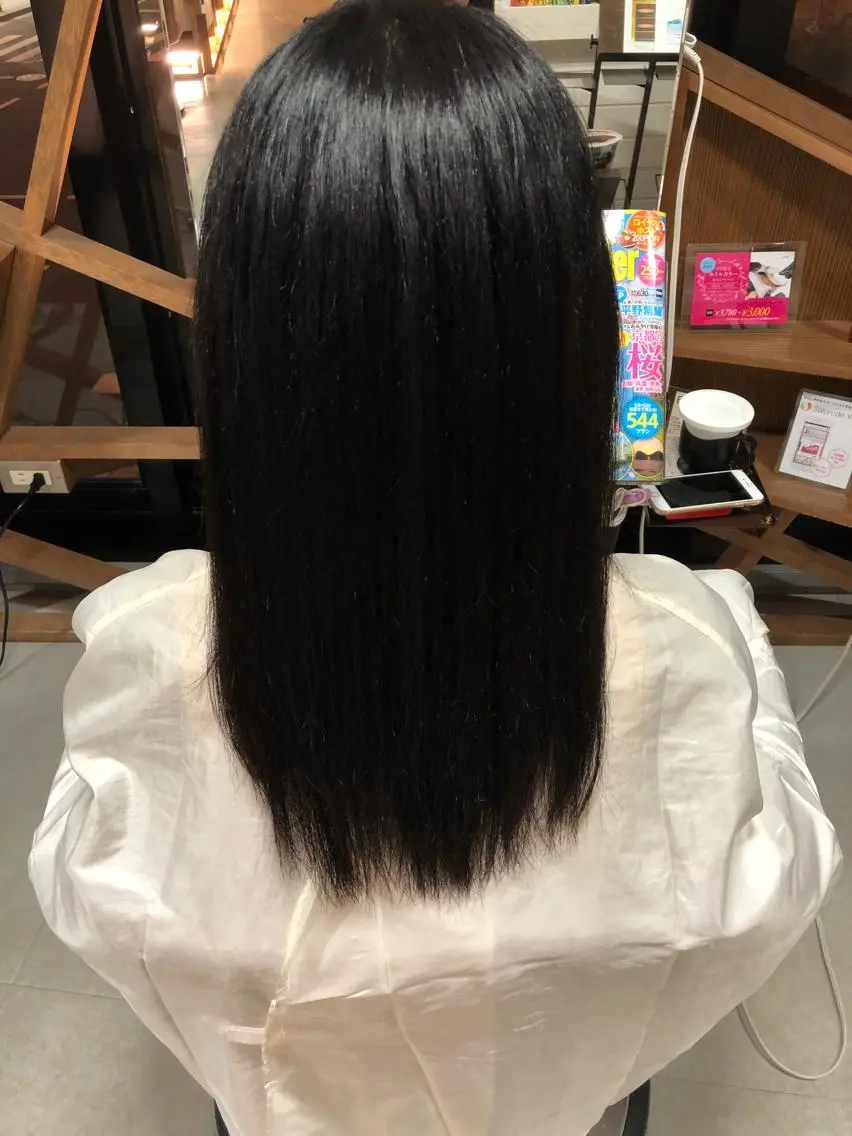 カラー パーマ 吉田 茉生のヘアスタイル