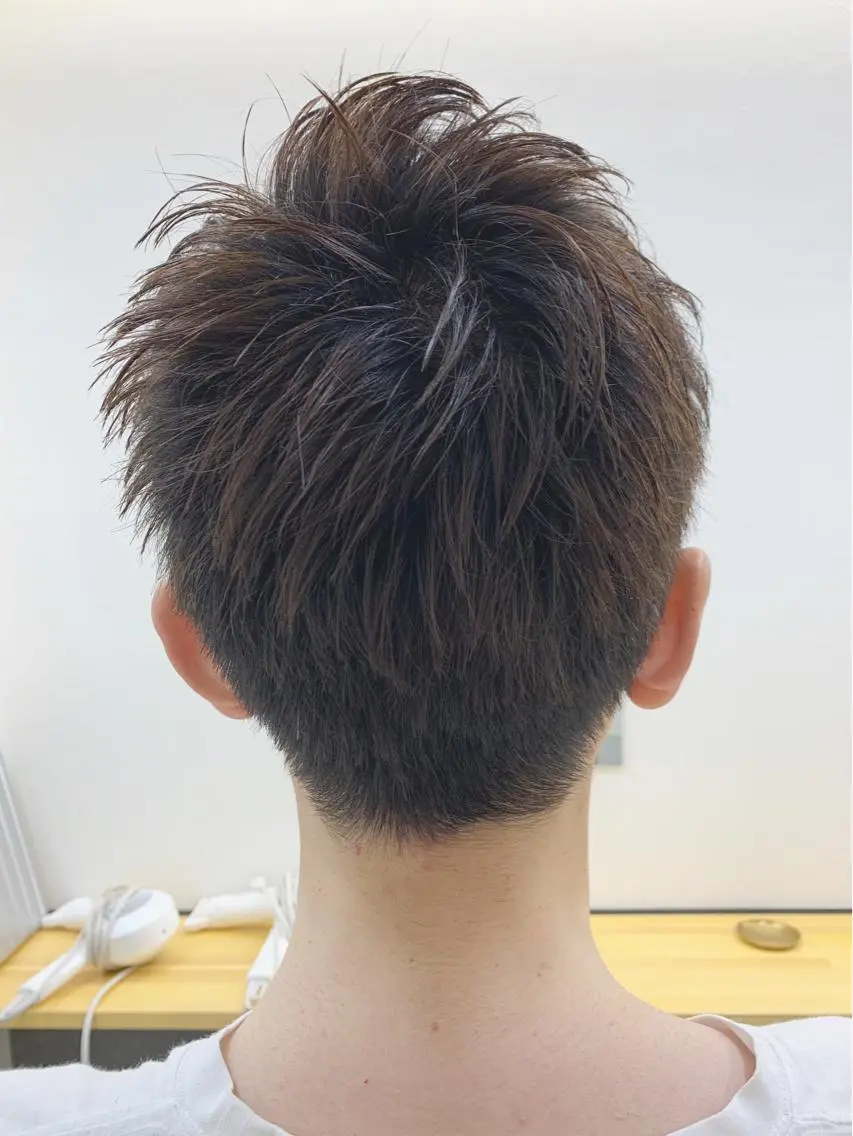 ショート ショートヘア カット H (エイチ) 烏丸御池店のヘアスタイル